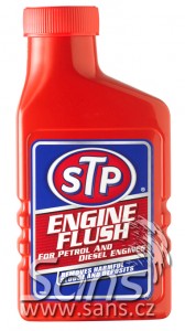STP Engine Flush Aditiva 450 ml - přípravek k pročištění vnitřní části motoru