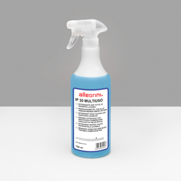 IP 20 Multiuso multifunkční čistič 750 ml